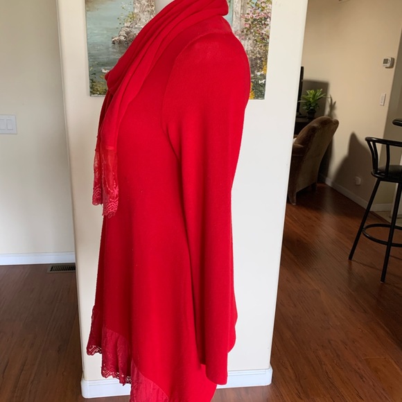 BUNDLE 2 OR MORE FOR THIS Tunic with matching scarf. - Picture 2 of 5